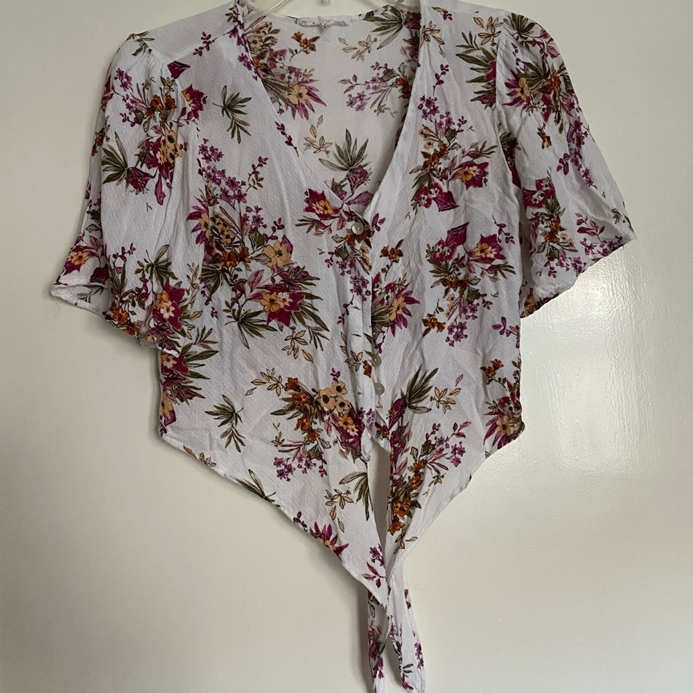 White cropped floral print shirt